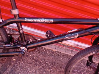 2005 haro