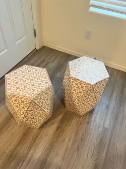 2 side tables