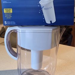 Brita Everyday 10 Cup Water Filter Pitcher with 5 New Replacement Filters