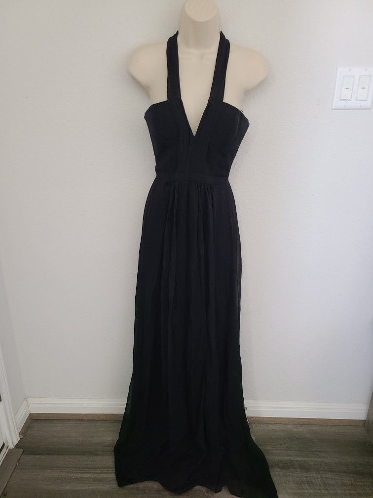 BCBG Max Azria Halter Plunge Black Long Formal Prom Coctail Wedding NWT Sz 2