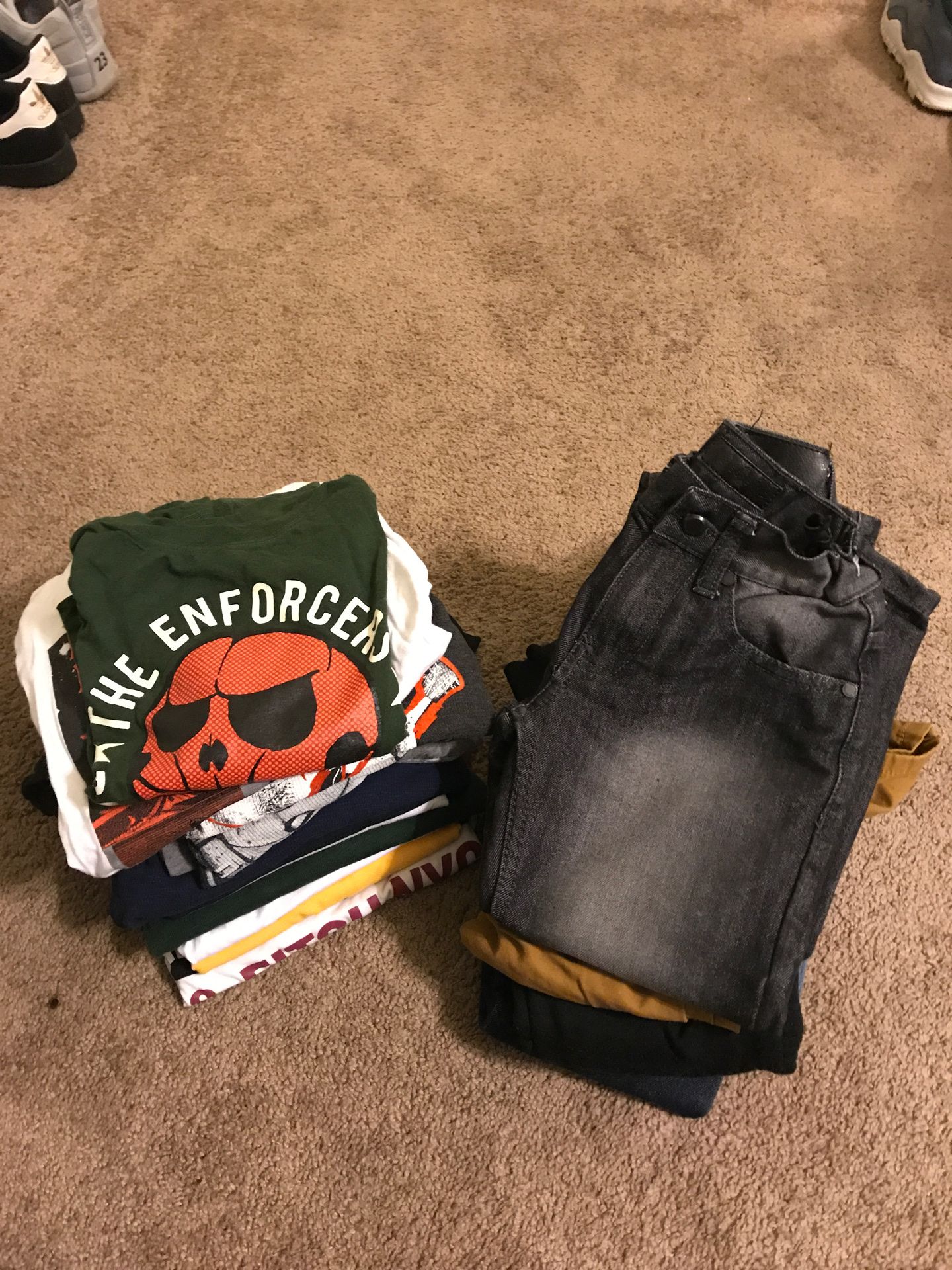 Kids clothes 5/6