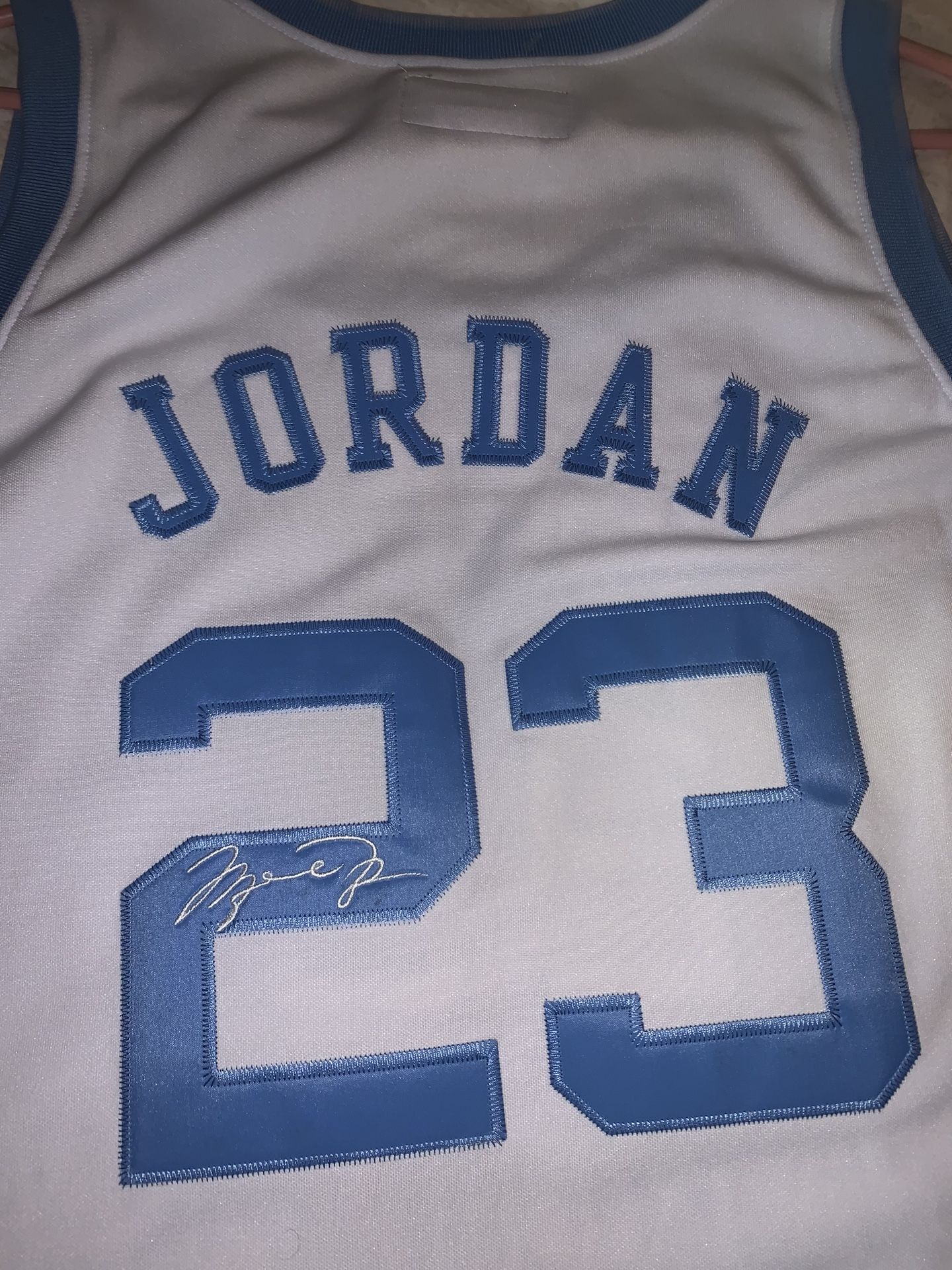 Michael Jordan Jersey UNC Tar Heels #23 Size 54 Hardwood Legends 