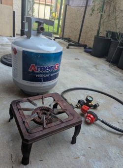Propen full tank with stove and gauge