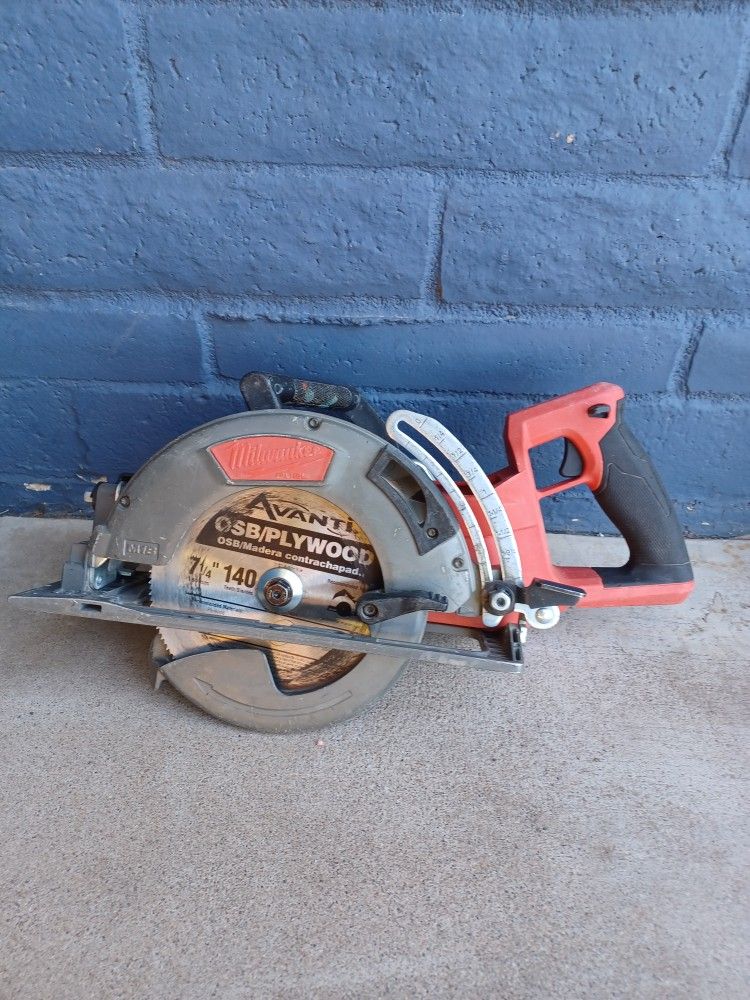 WORMDRIVE SAW MILWAUKEE TOOL ONLY