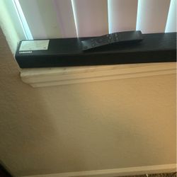 Samsung Sound Bar With Woofer 