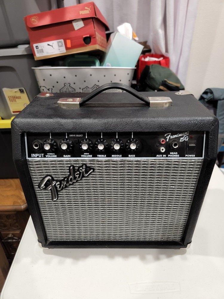 Fender Frontman 15 G