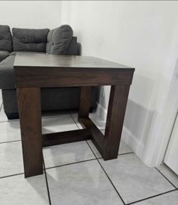 Dark Brown Wood End Table