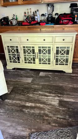 Tv stand/cabinet