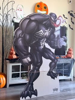 5 FT VENOM LIFE-SIZE CARDBOARD STANDEE – $40
