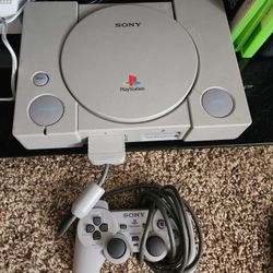 Ps1 With Blockbuster Rental Case