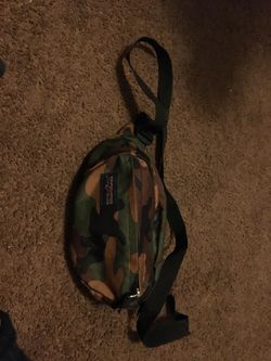 JanSport Fanny Pack (Camo)