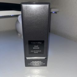 Tom Ford Oud Wood EDP – Signature Private Blend Collection