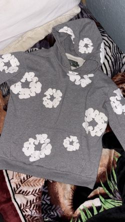 Grey denim tears Size (M) fits like a small ( Shoot a price!)