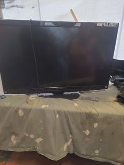 Tv..panasonic..40 Inch..trabaja Bien..no Remote Control
