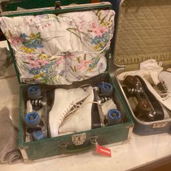 3 Pairs Roller Skates