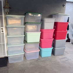 19/Storage tote/containers
