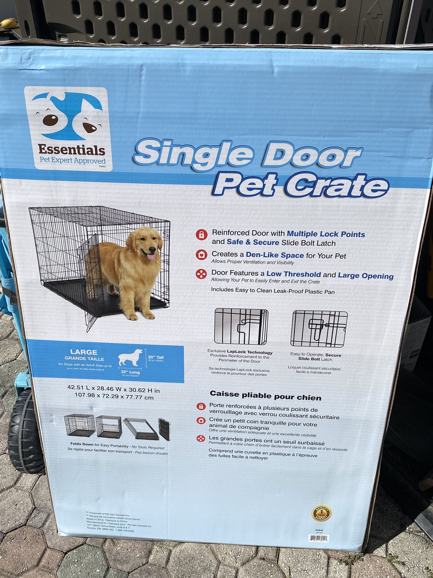 Dog crate large; never opened, new in Box