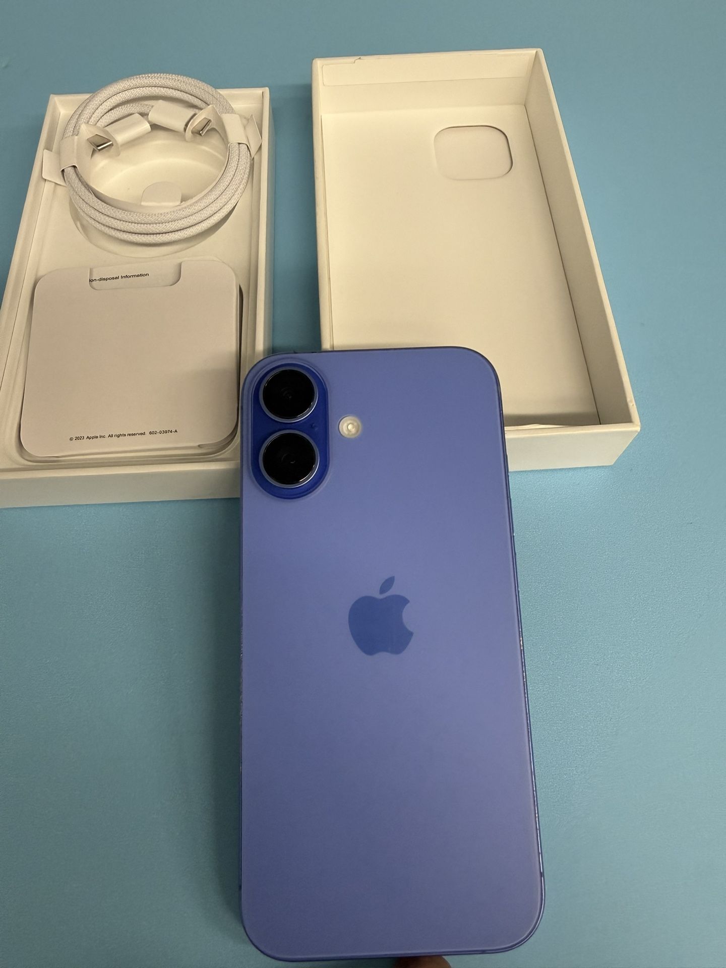 iPhone 16 Blue Unlocked For any Carriers 128gb ( Liberado)