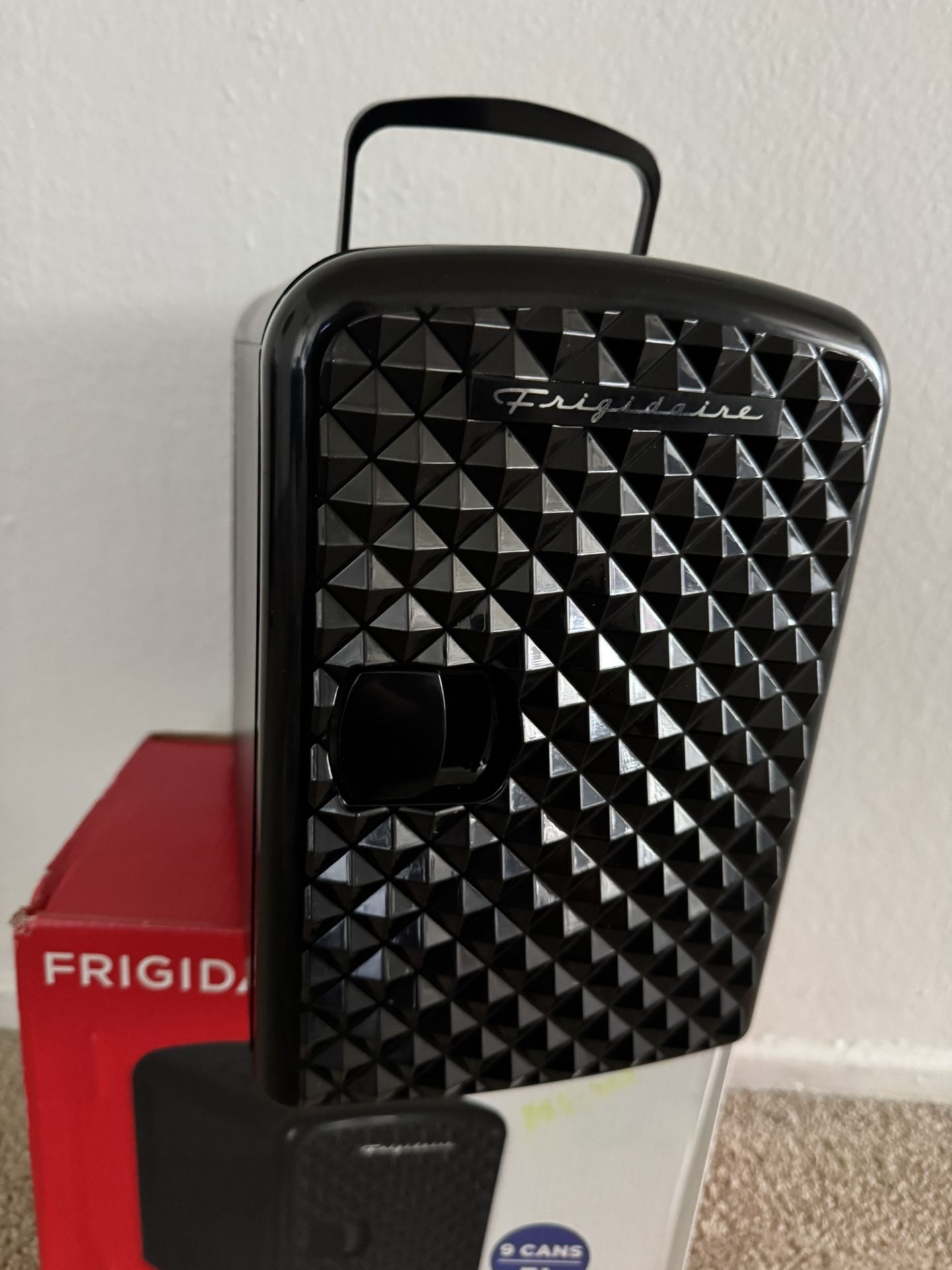Frigidaire Mini Beverage Refrigerator