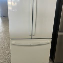 GE Refrigerator