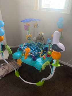 Baby bouncer