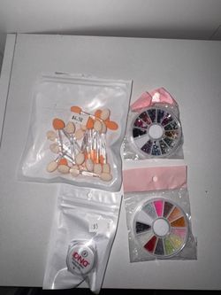 Nail rhinestones/chrome