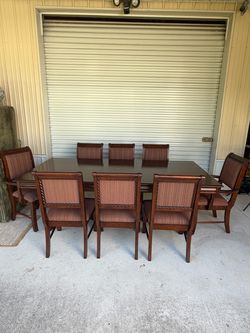 Table & 8 with table extension - Used
