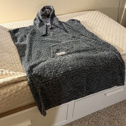 West Path Surf Changing Poncho - Charcoal Black
