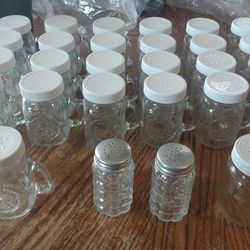 4oz Golden Harvest Glass Salt & Pepper Shakers Ball Canning Jar White Plastic Lid