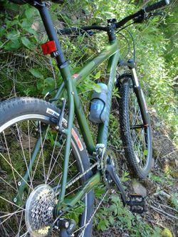 Specialized RockHopper m4 with dart 3 rock shox for Sale in Sacramento CA OfferUp