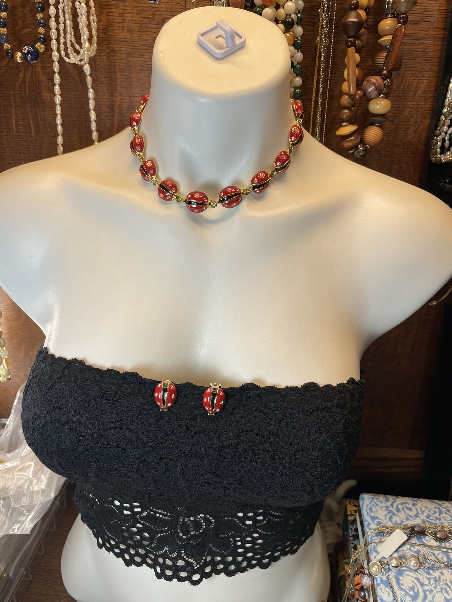 Signed Carlisle Red & Black Enamel Choker Necklace & Clip On Earrings Set 