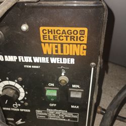 Chicago Flux 125 Welder
