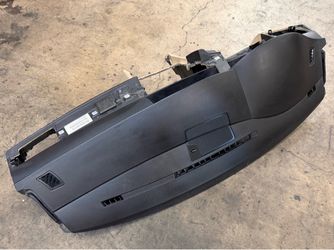 2004-06 BMW E60 545i 530i 525i DASHBOARD DASH BOARD