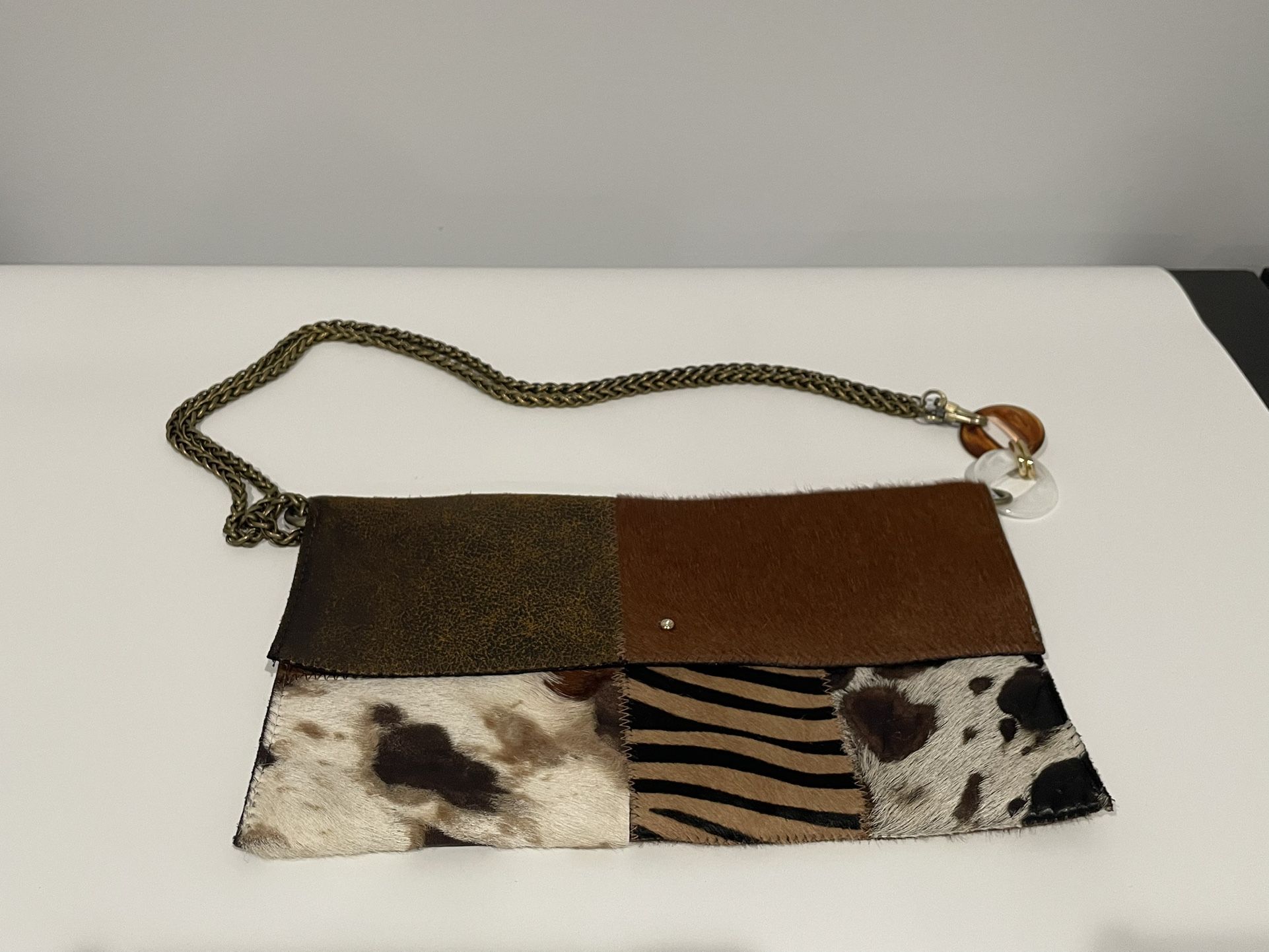 Sling Purse From Harriet’s Hydes