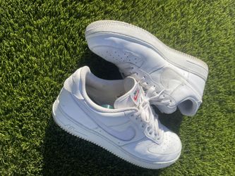 Nike Swoosh pack