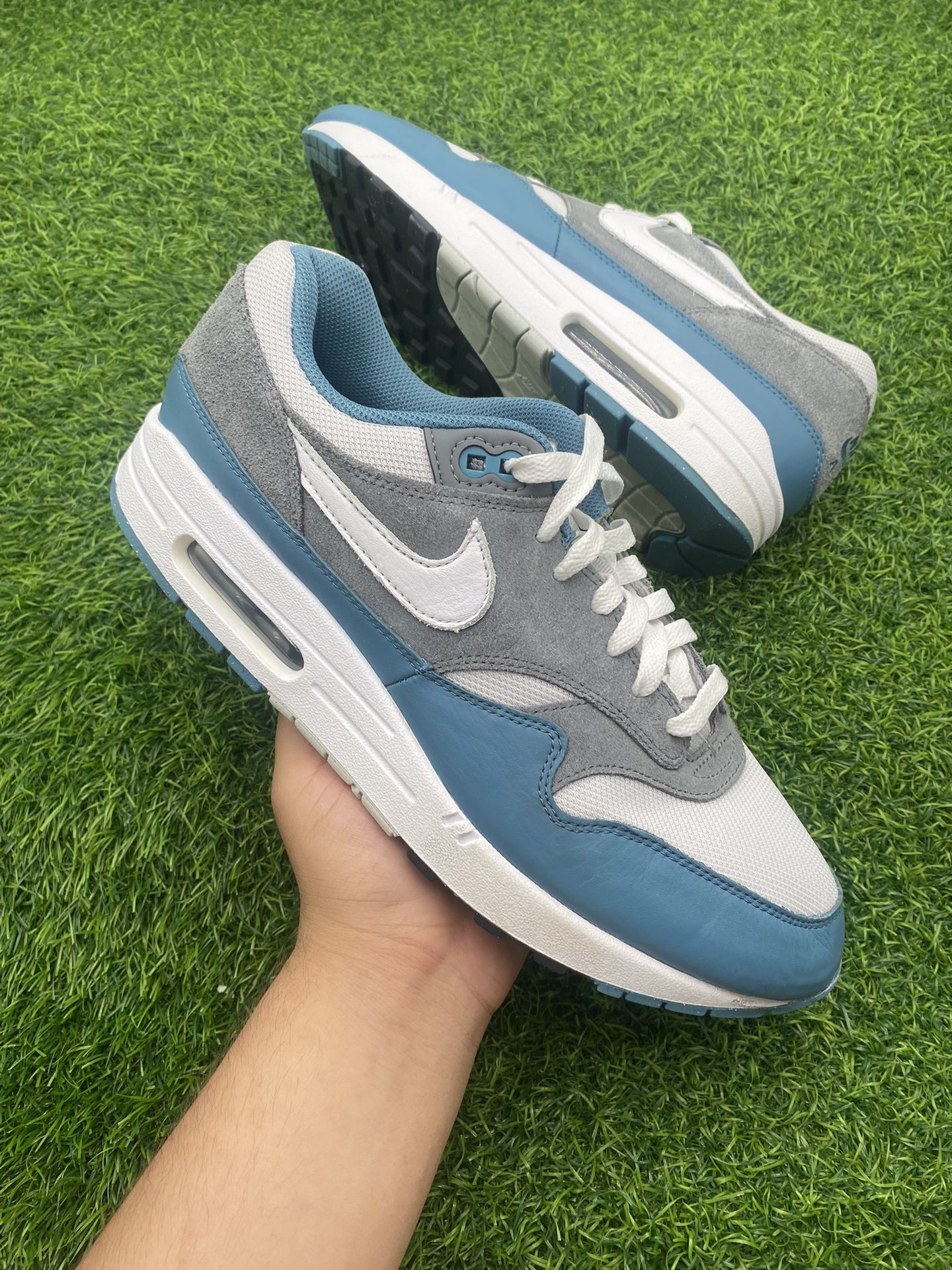 Nike Air Max Blue Size 11