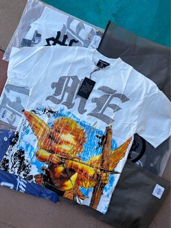 Mixed emotions tee size M