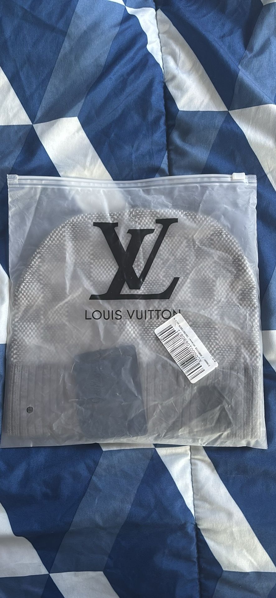 Louis Vuitton Beanie - Gray New