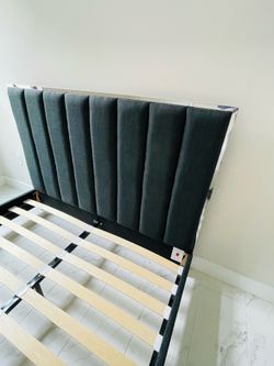 Queen Upholstered Platform Bed Frame – Dark Gray/Black