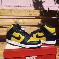 Dunk High Michigan