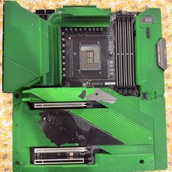 Gigabyte Z690 Aorus Xtreme