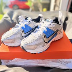 Nike Vomero 5 Size 13