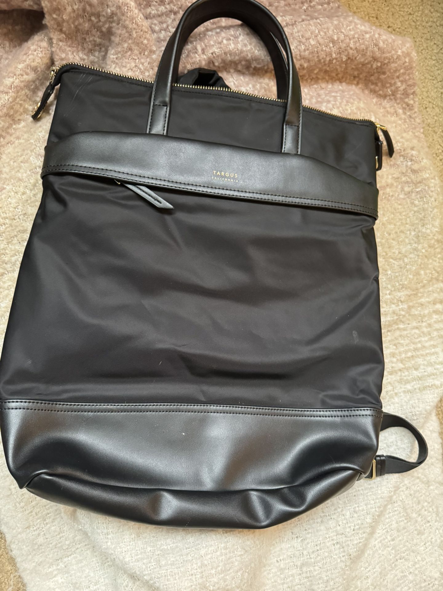 Tragus Backpack