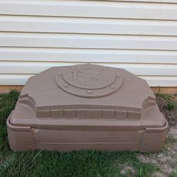 Play Sandbox With Lid