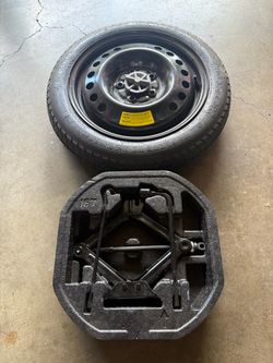 Spare tire / Jack