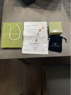 Women’s Bracelet