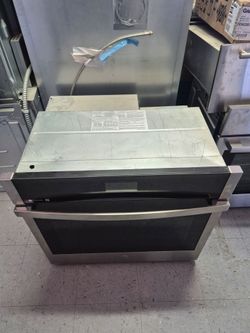 Single wall oven