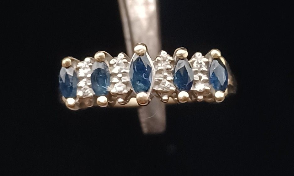 Diamond & Sapphire 14K Ring