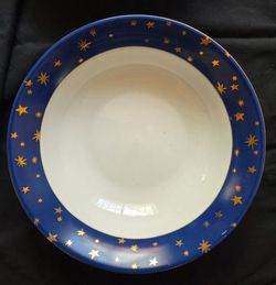 GALAXY BY SAKURA 10"SERVING BOWL  14KT GOLD  STARS ON DARK BLUE FINE PORCELAIN