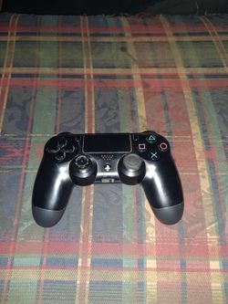 Sony PlayStation 4 PS4 Black Dual Shock Wireless Controller 